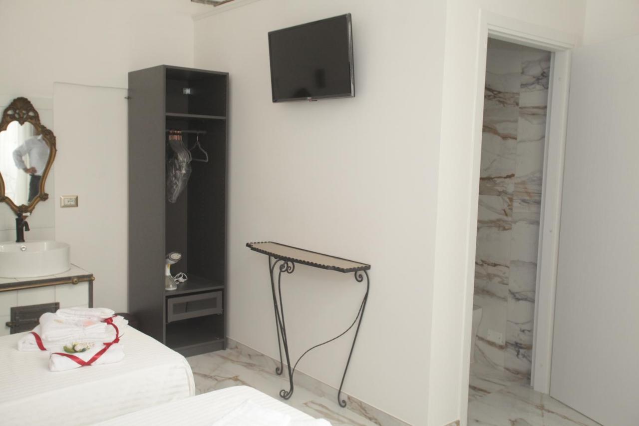 Bed and Breakfast La Dimora Di Re Idomeneo à Lecce Extérieur photo